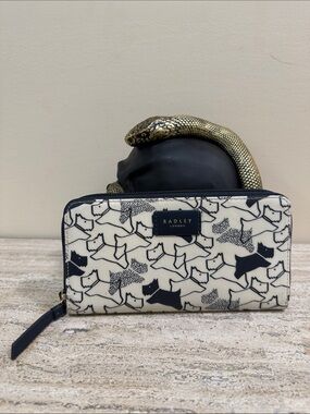 Radley London Black & Ivory Scottie Dog Zip-Around Wallet